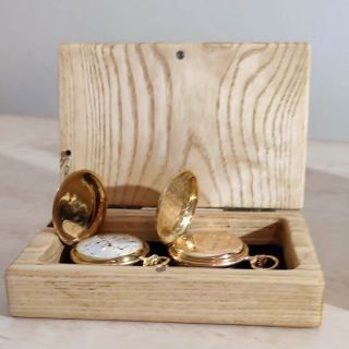 Dřevěná truhlička 🪵 na hodinky nebo jiné osobní věci 📜 #drevo #vyrobazedreva #truhlarstvi #ceskavyroba #zakazkovavyroba...